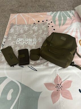 Dagne Dover Olive Green Men's Backpack with Organizer Accessories
